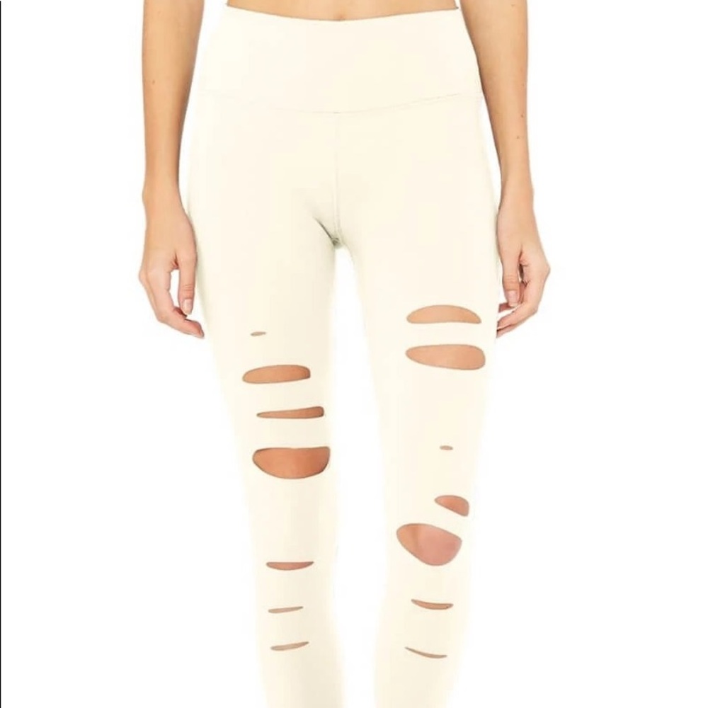 ALO YOGA // HIGH WAIST RIPPED WARRIOR LEGGING - PRISTINE